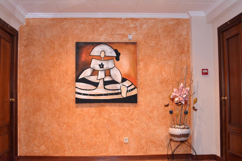 Hostal Gastrobar Carmelo Villarejo de Salvanes Luaran gambar